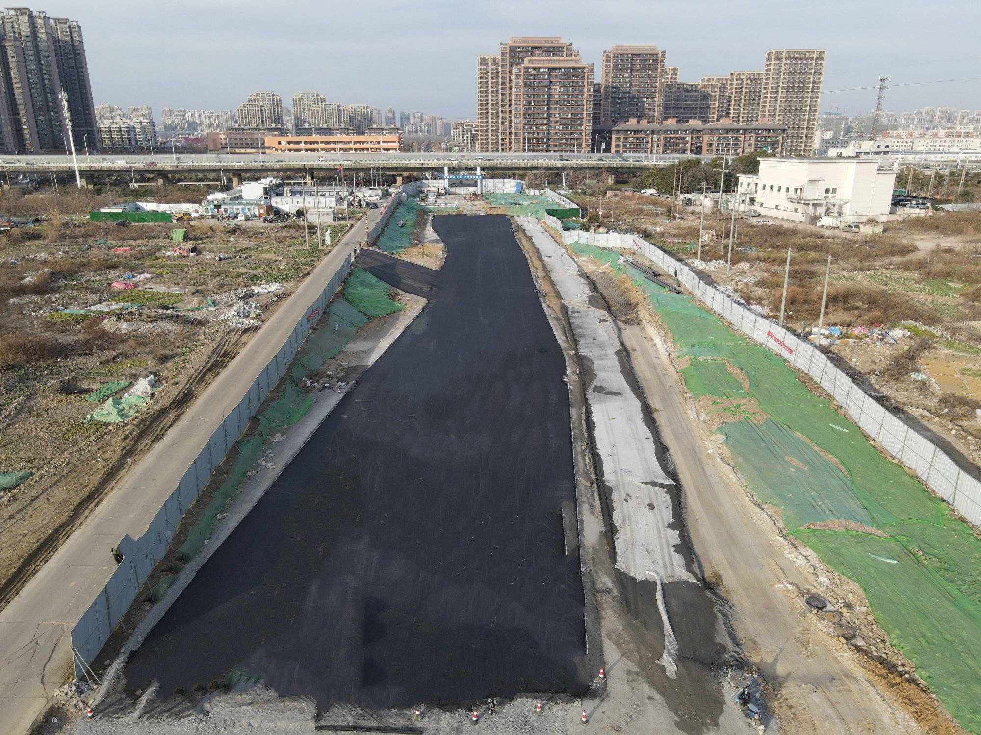 新葵壩路、海康路、鼓樓路、海潮路市政工程項(xiàng)目2019年12月14日施工簡(jiǎn)報(bào)