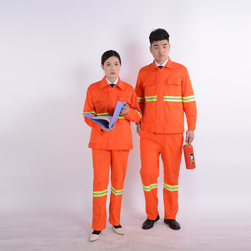 環(huán)衛(wèi)工人物業(yè)保潔工作服 專業(yè)與實(shí)用的完美結(jié)合